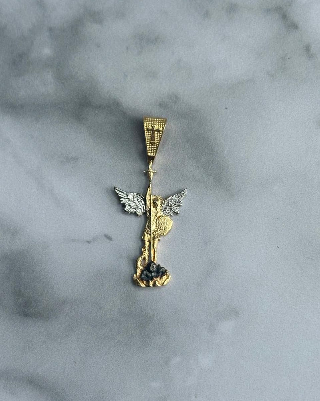 Dije casting san miguel grande / 2,89 Gr / Oro amarillo 18k