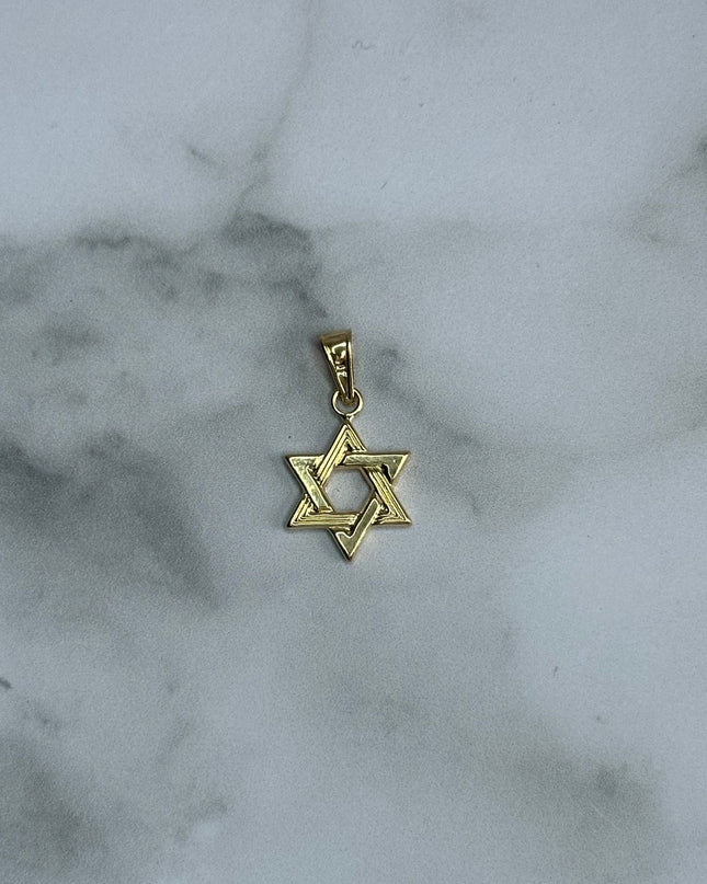 Dije estrella david / 1,12 Gr / Oro amarillo 18k