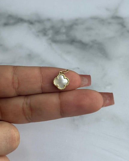 Dije casting trebol blanco / 1,14 Gr / Oro amarillo 18k