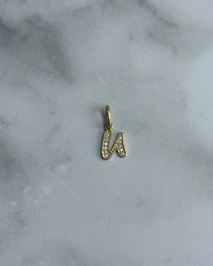 Dije casting letra U / 0,72 Gr / Oro amarillo 18k