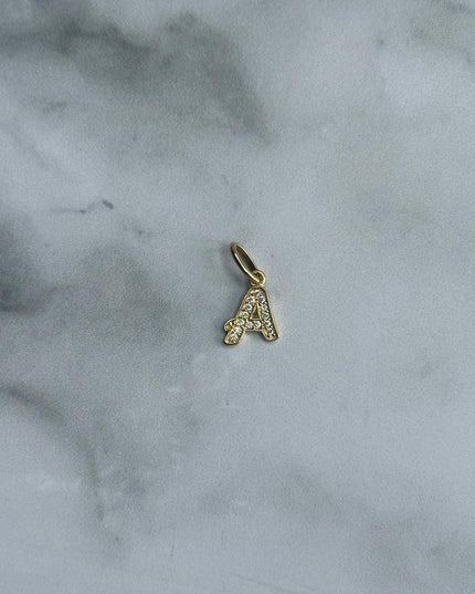 Dije casting letra A / 0,75 Gr / Oro amarillo 18k