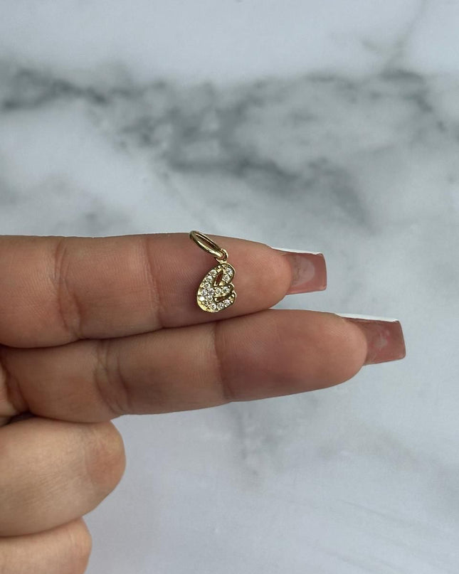 Dije casting letra E / 0,80 Gr / Oro amarillo 18k