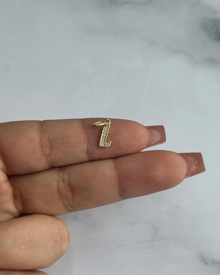 Dije casting letra L / 0,51 Gr / Oro amarillo 18k