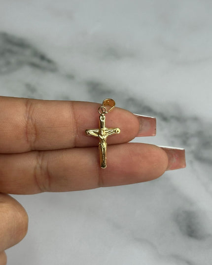 Dije cruz con cristo / 0,80 Gr / Oro amarillo 18k