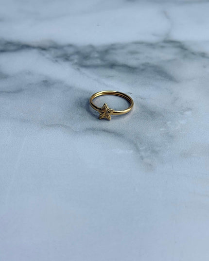 Anillo estrella / 1,24 Gr / Talla 7/5 / Oro amarillo 18k