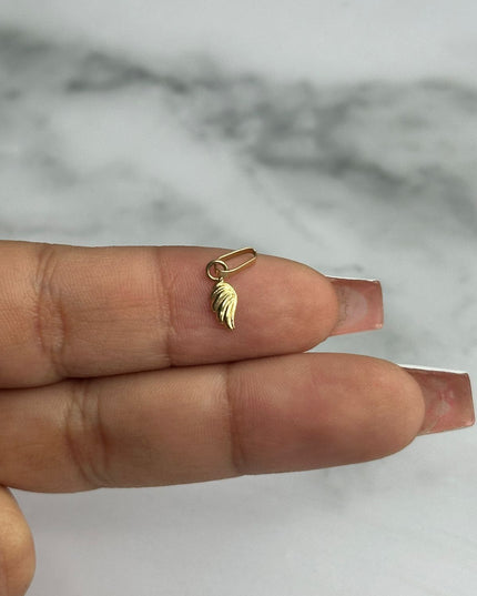 Dije ala pequeña / 0,20 Gr / Oro amarillo 18k